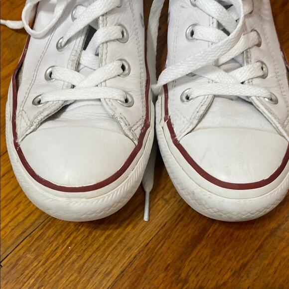 Converse Chuck Taylor’s White Leather High-Top Sneakers Red Trim Women 7 Men 5 - Picture 11 of 11